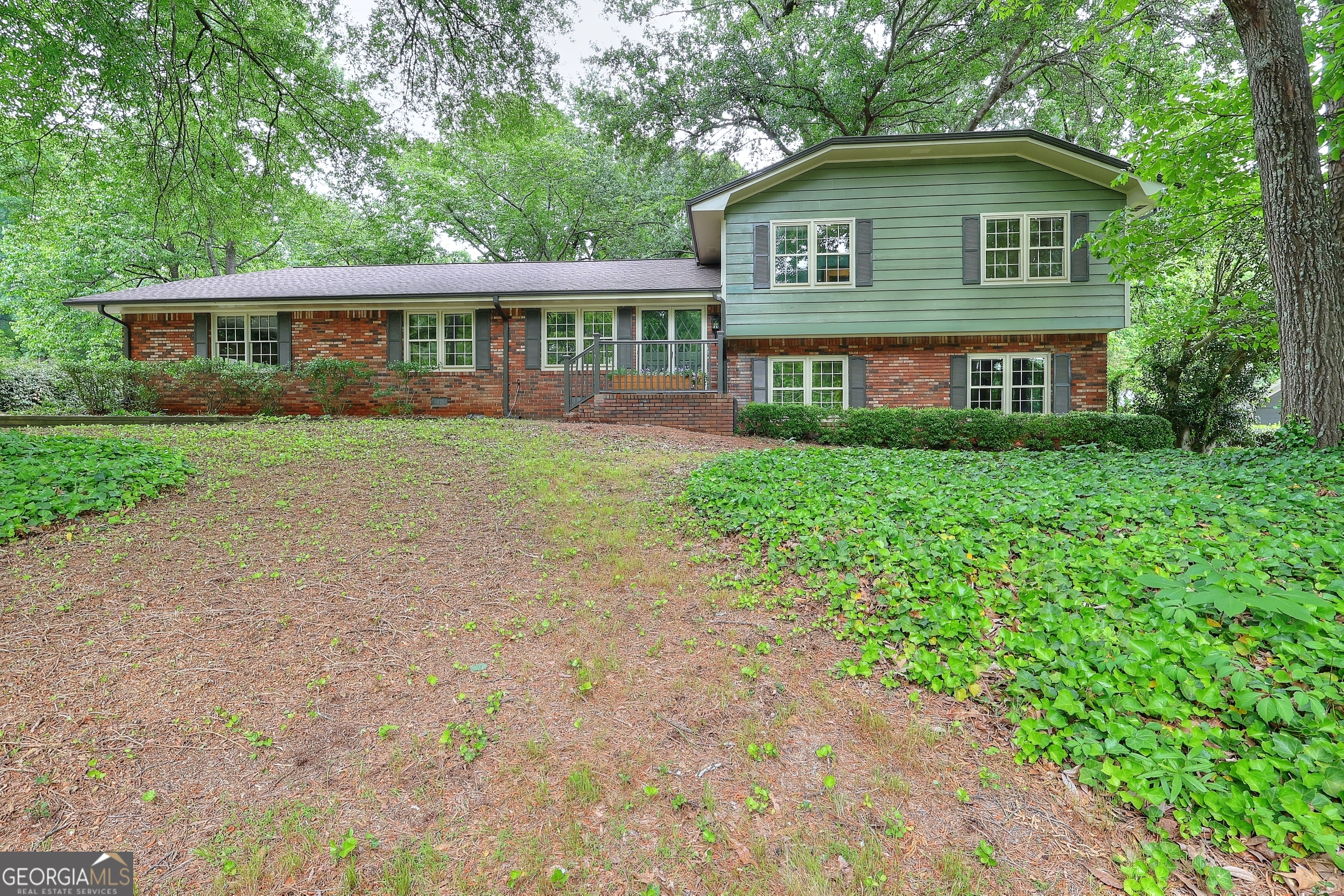 1878 Harbour Oaks Drive Snellville GA 30078