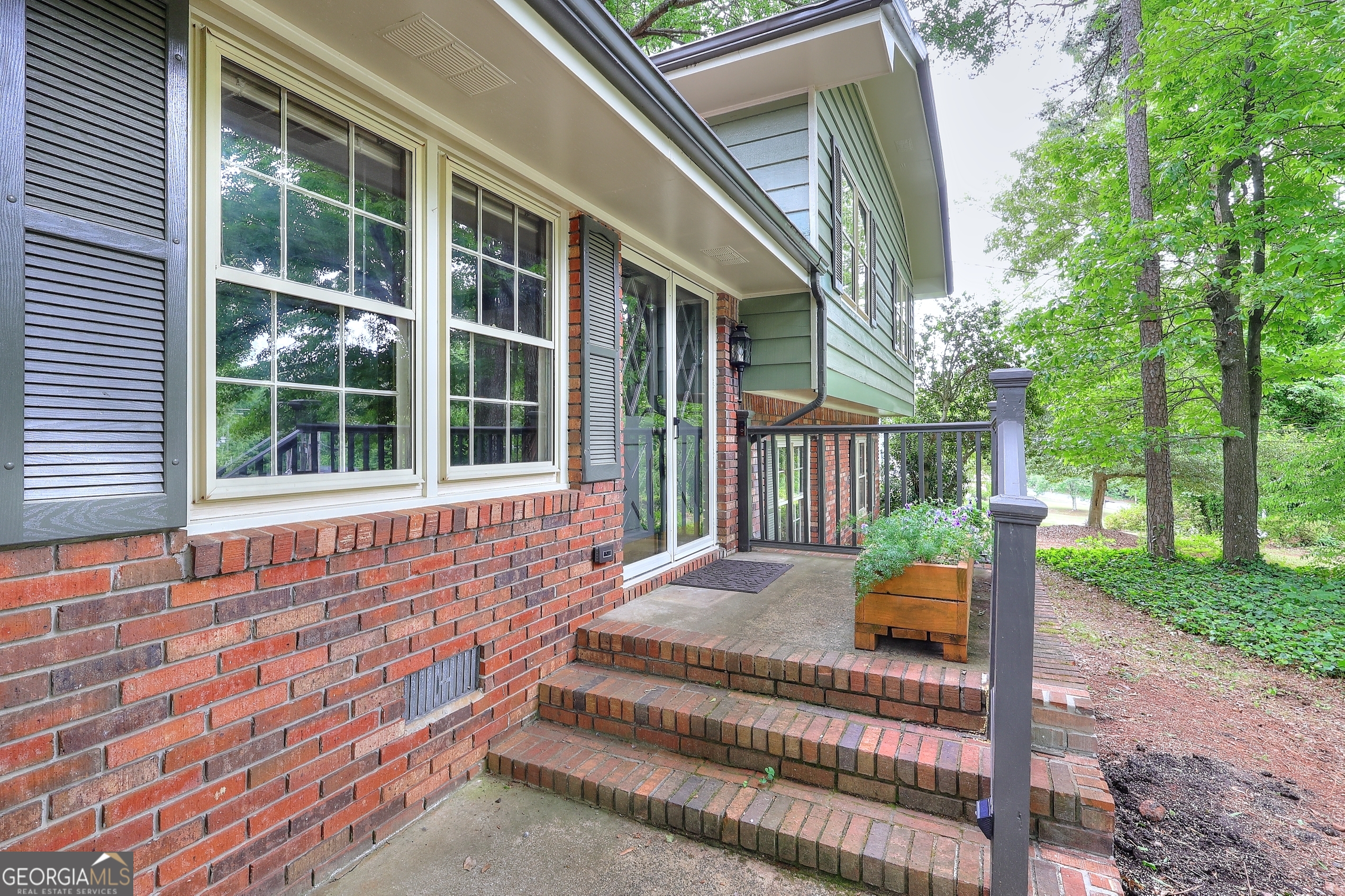 1878 Harbour Oaks Drive Snellville GA 30078