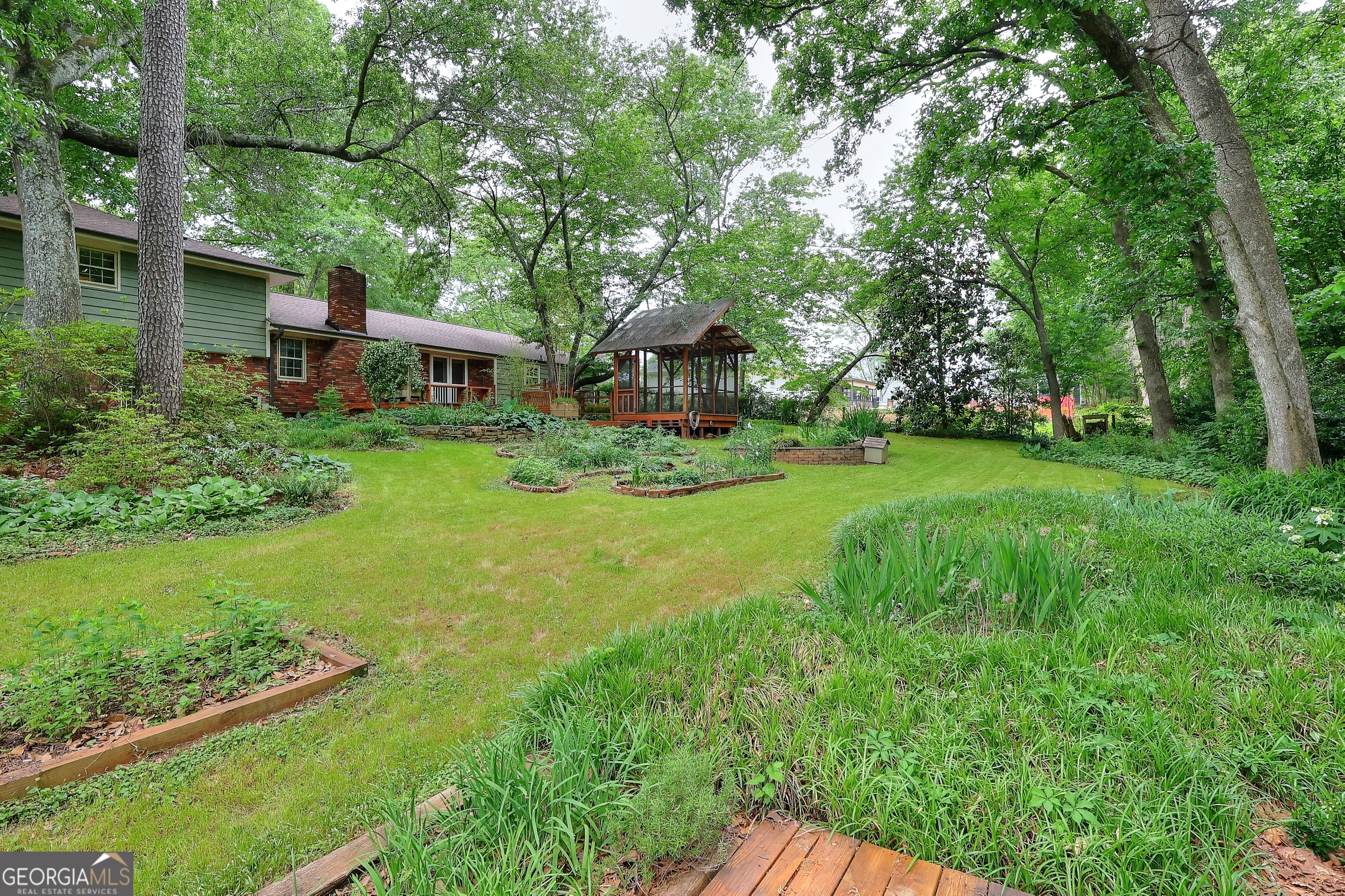 1878 Harbour Oaks Drive Snellville GA 30078