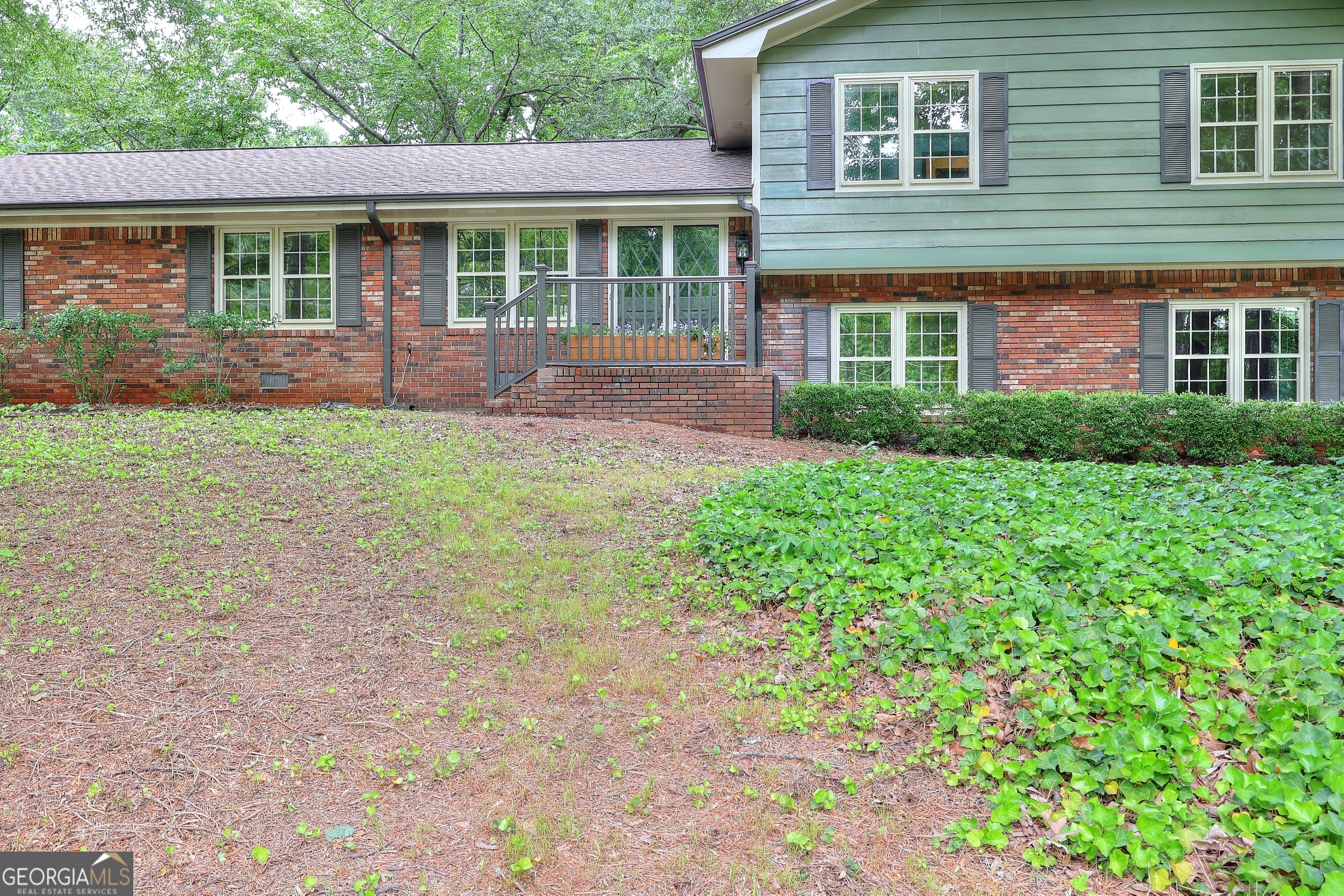 1878 Harbour Oaks Drive Snellville GA 30078