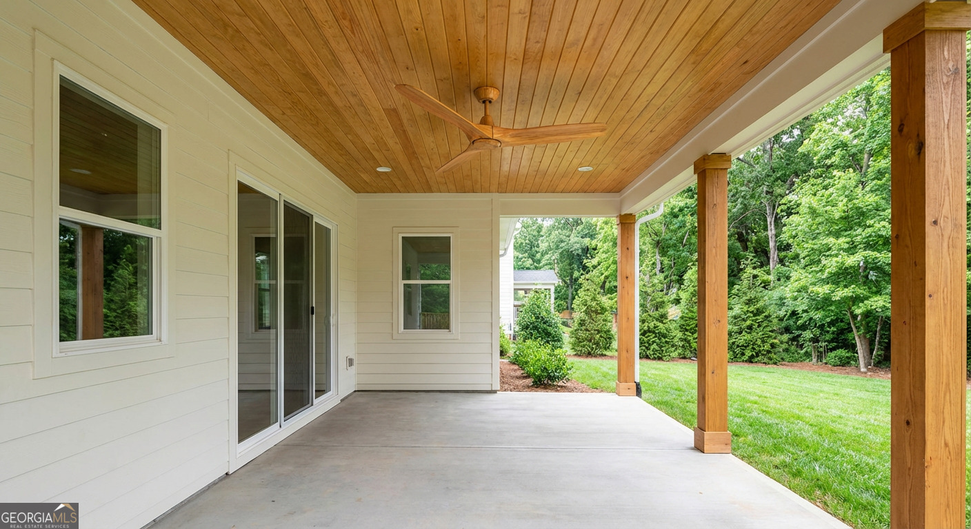 195 Farr Lake Drive Tyrone GA 30290