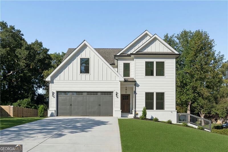 2425 Elmwood Circle Atlanta GA 30339