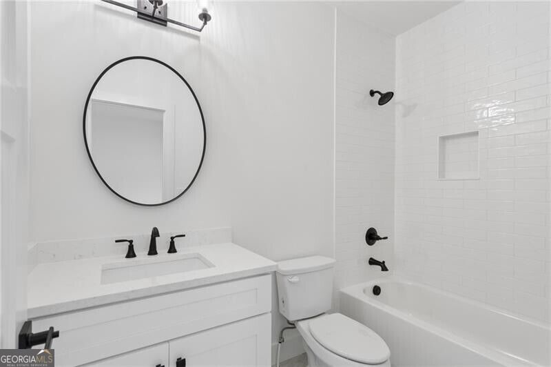 2425 Elmwood Circle Atlanta GA 30339