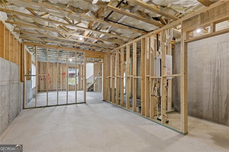 2425 Elmwood Circle Atlanta GA 30339