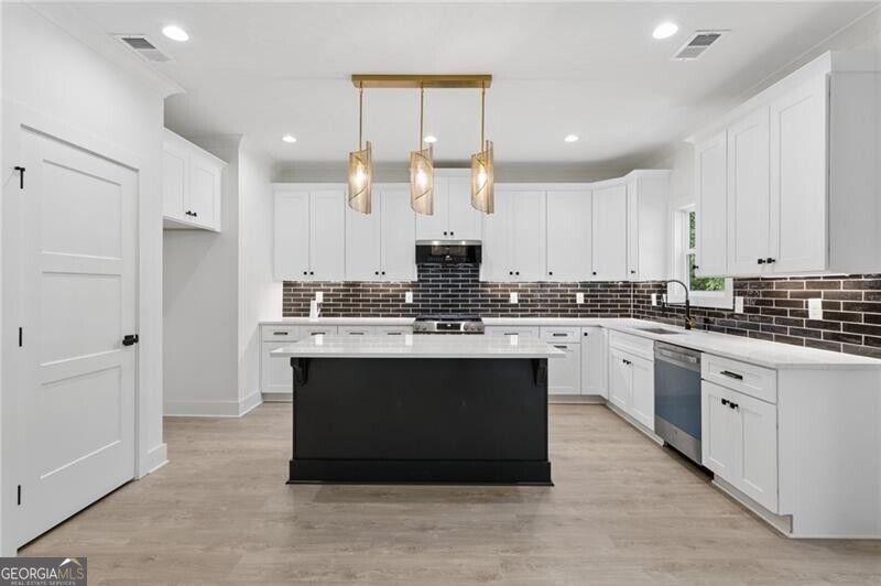 2425 Elmwood Circle Atlanta GA 30339