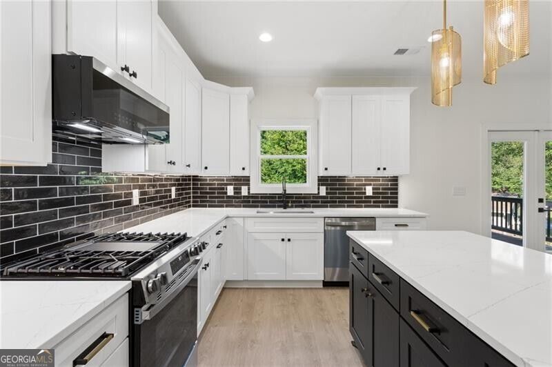 2425 Elmwood Circle Atlanta GA 30339
