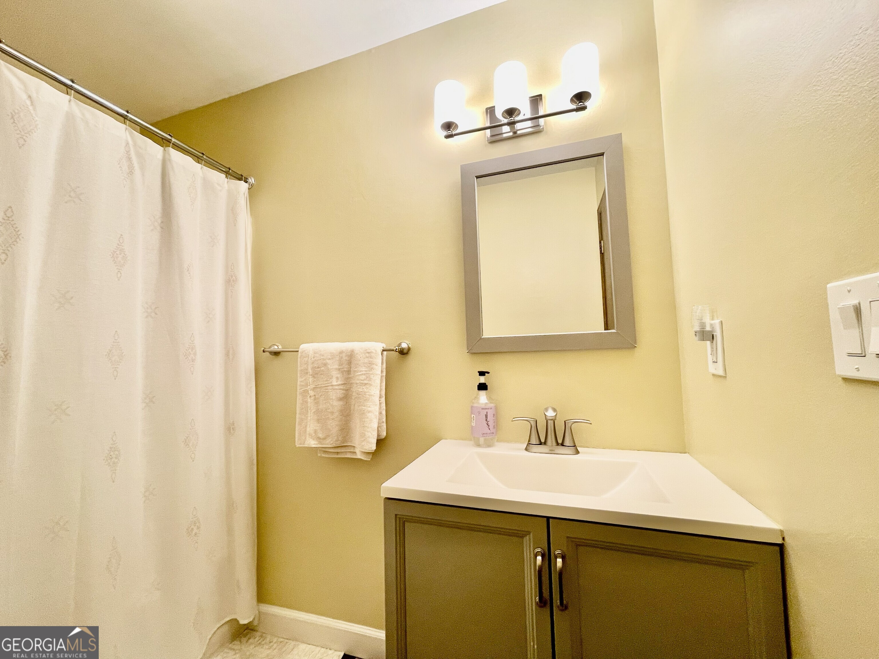 2677 Deerfield Circle Marietta GA 30064