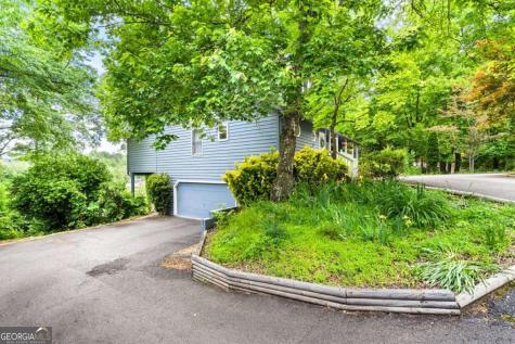 5686 Pine Crest Road Young Harris GA 30582