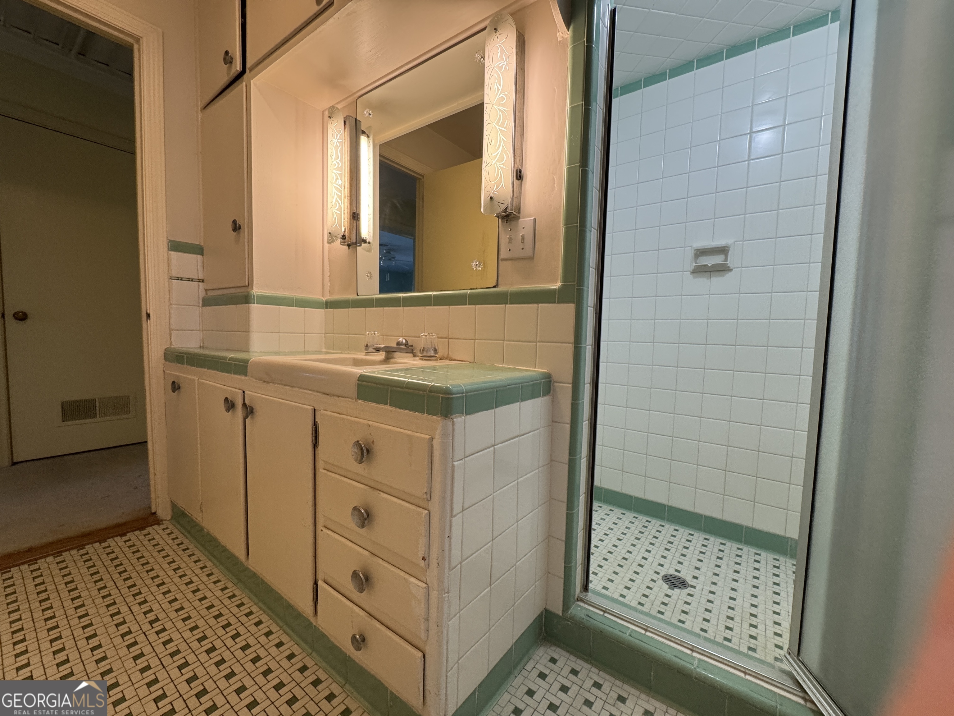 465 Cedar Street Metter GA 30439