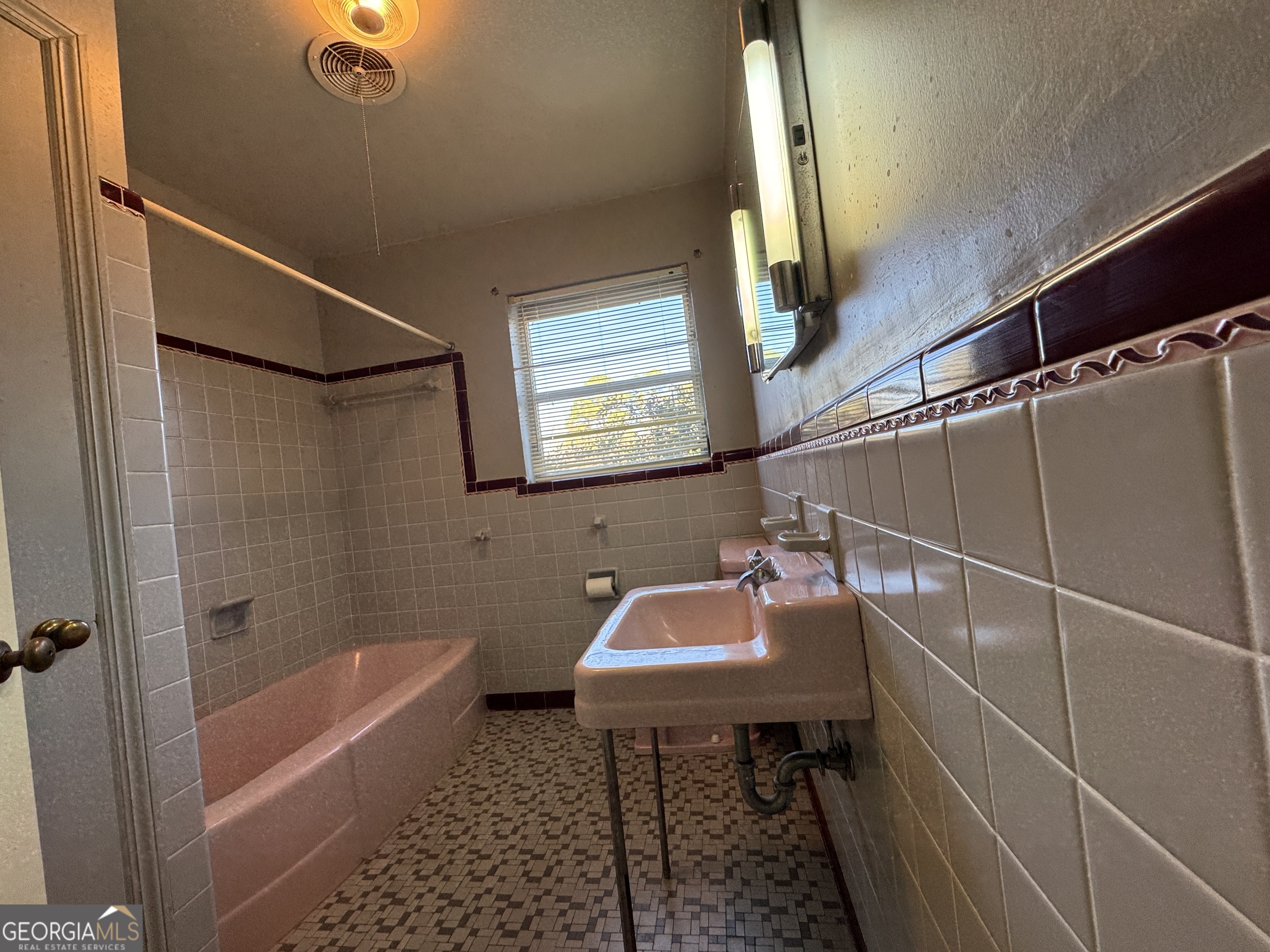 465 Cedar Street Metter GA 30439