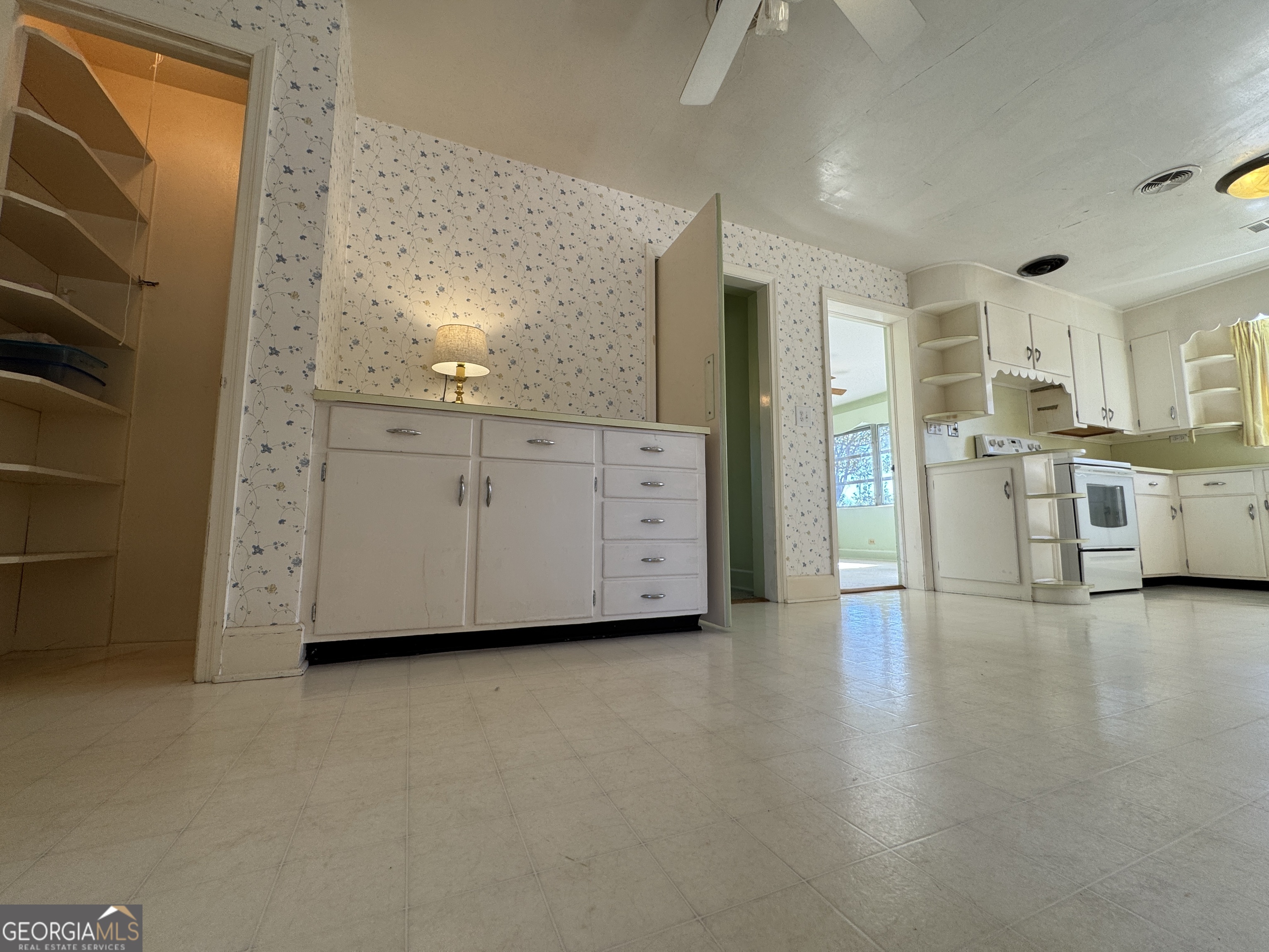 465 Cedar Street Metter GA 30439
