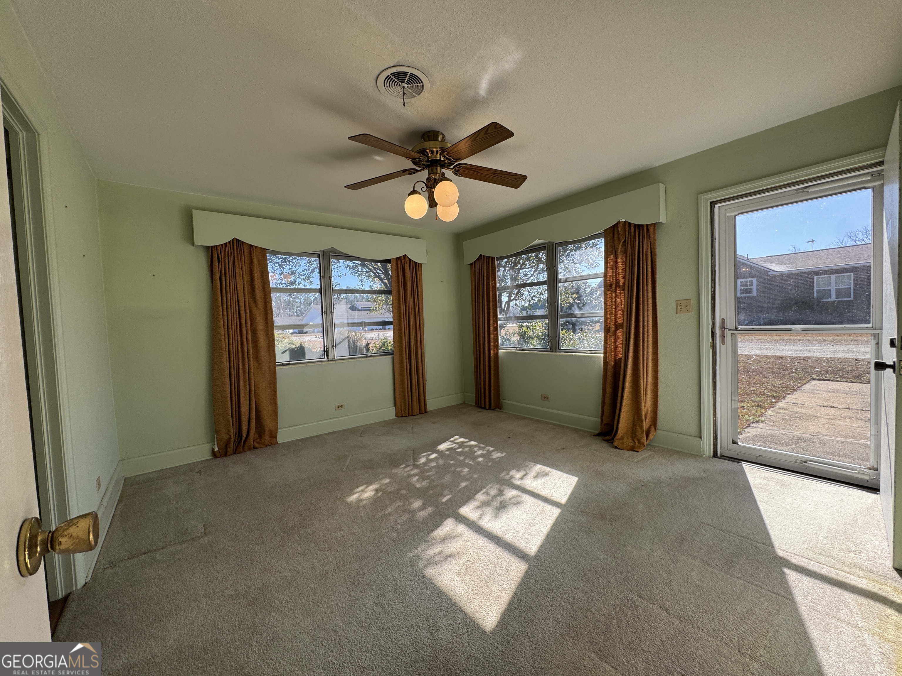 465 Cedar Street Metter GA 30439
