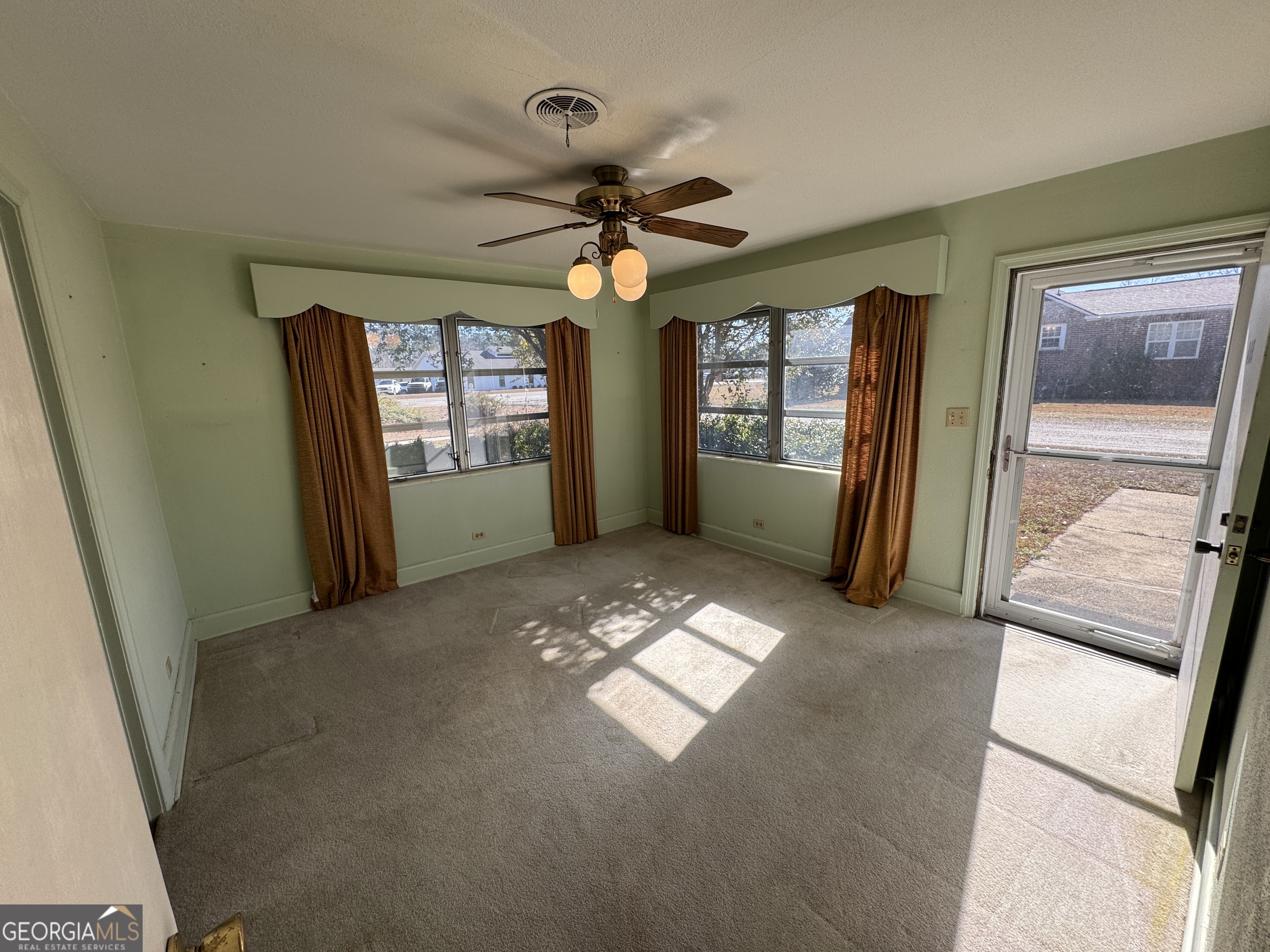 465 Cedar Street Metter GA 30439