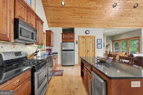 575 Longview Drive Hayesville NC 28904