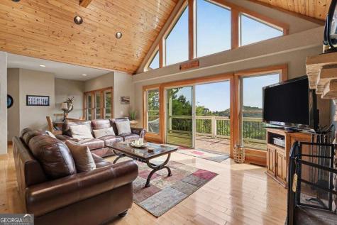 575 Longview Drive Hayesville NC 28904