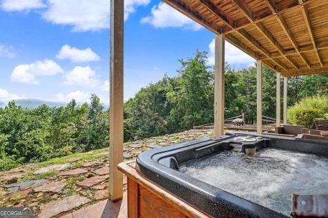 575 Longview Drive Hayesville NC 28904