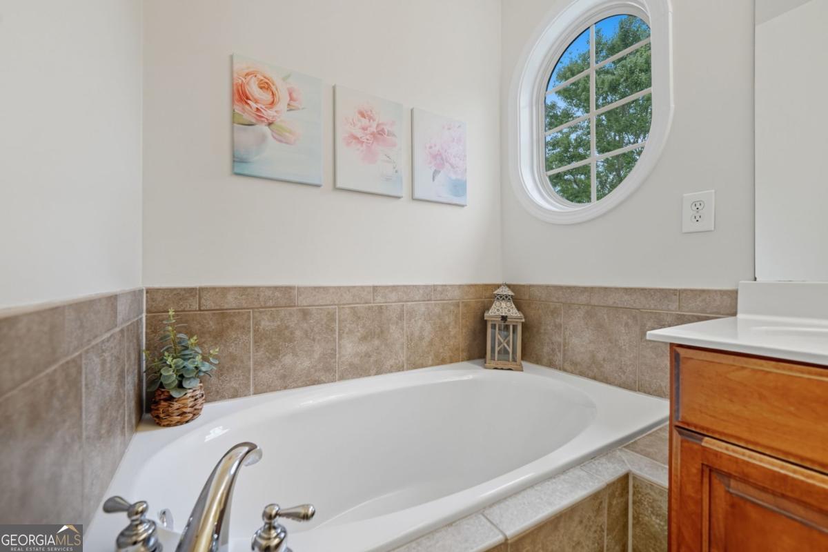 405 Royal Crescent Lane E Canton GA 30115