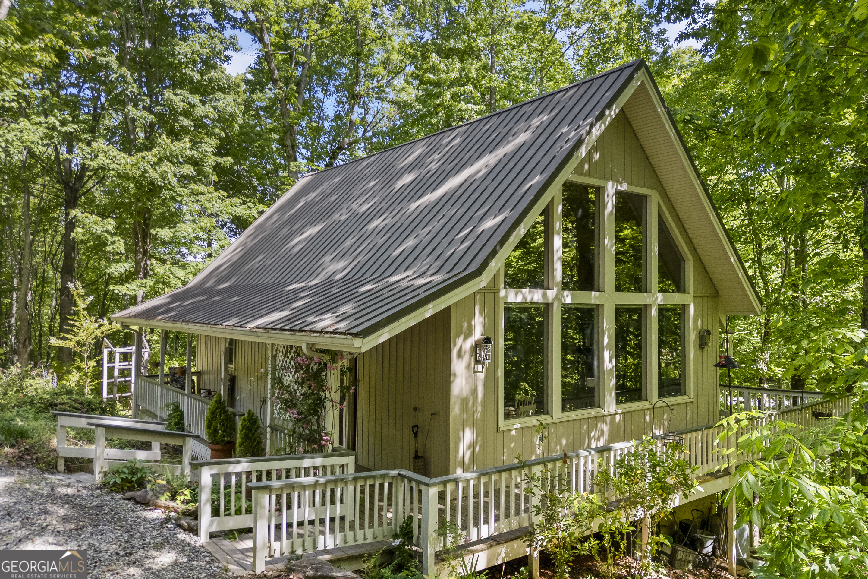 14 Gove Road Sautee Nacoochee GA 30571