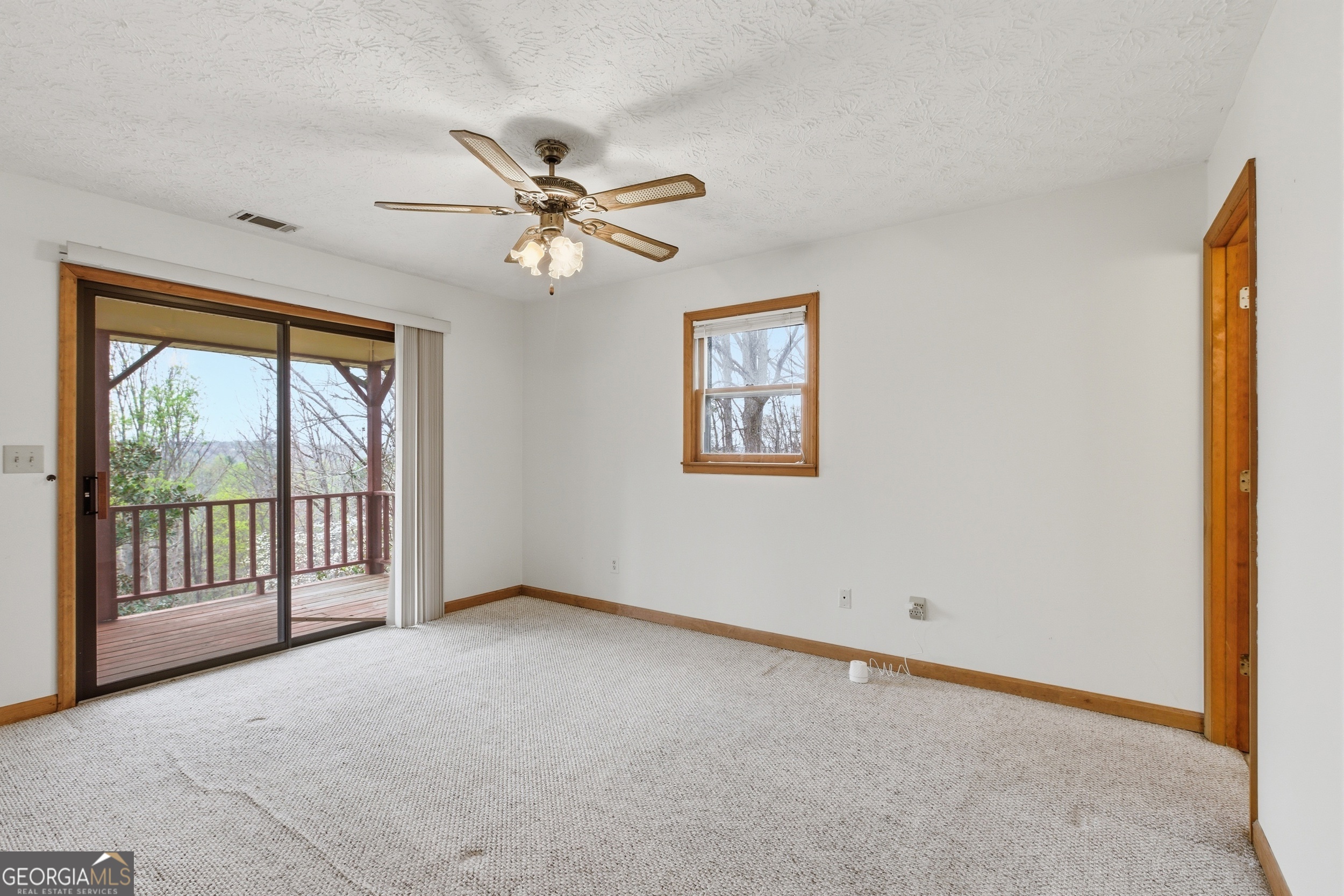 143 Copperhead Road Cornelia GA 30531