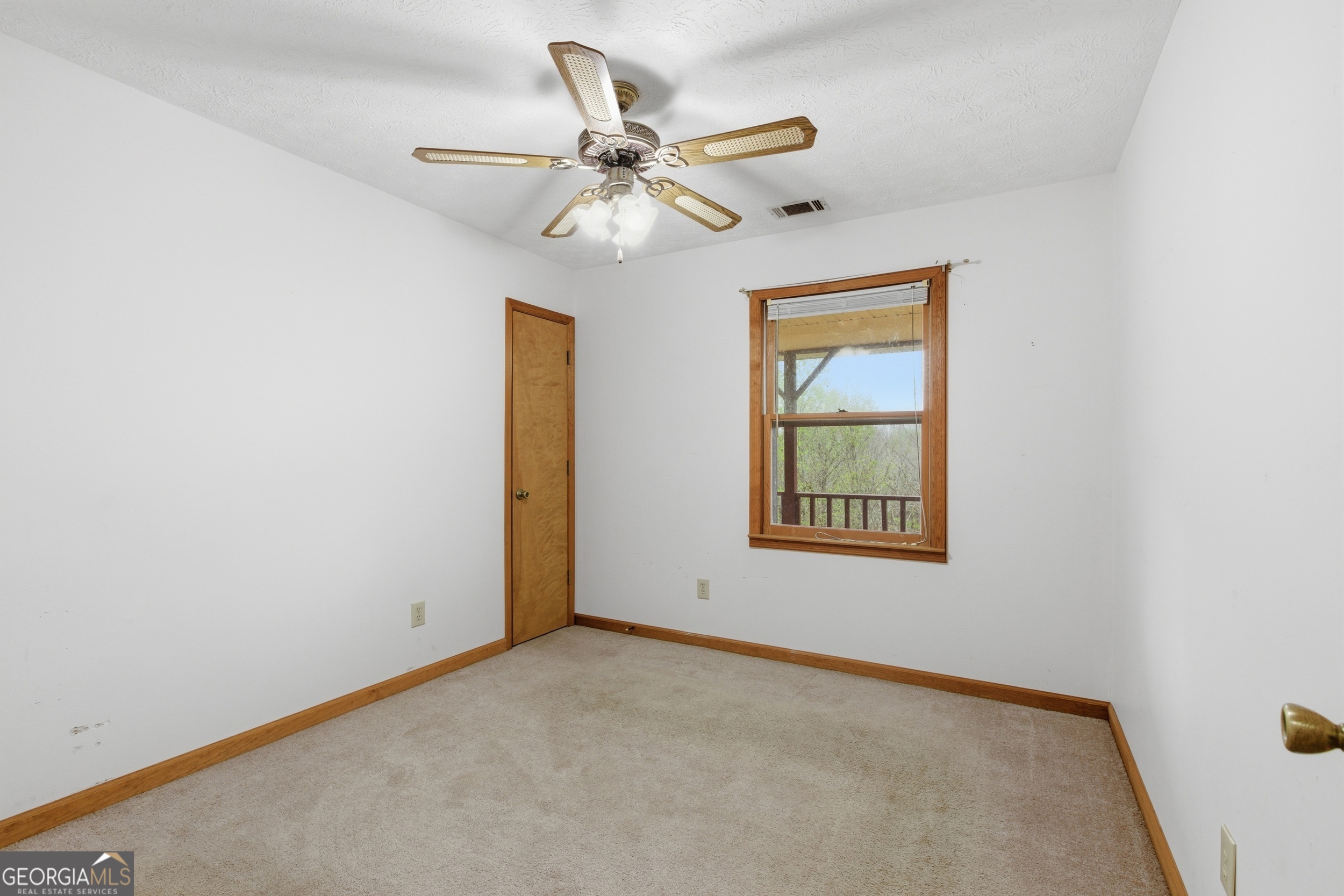 143 Copperhead Road Cornelia GA 30531
