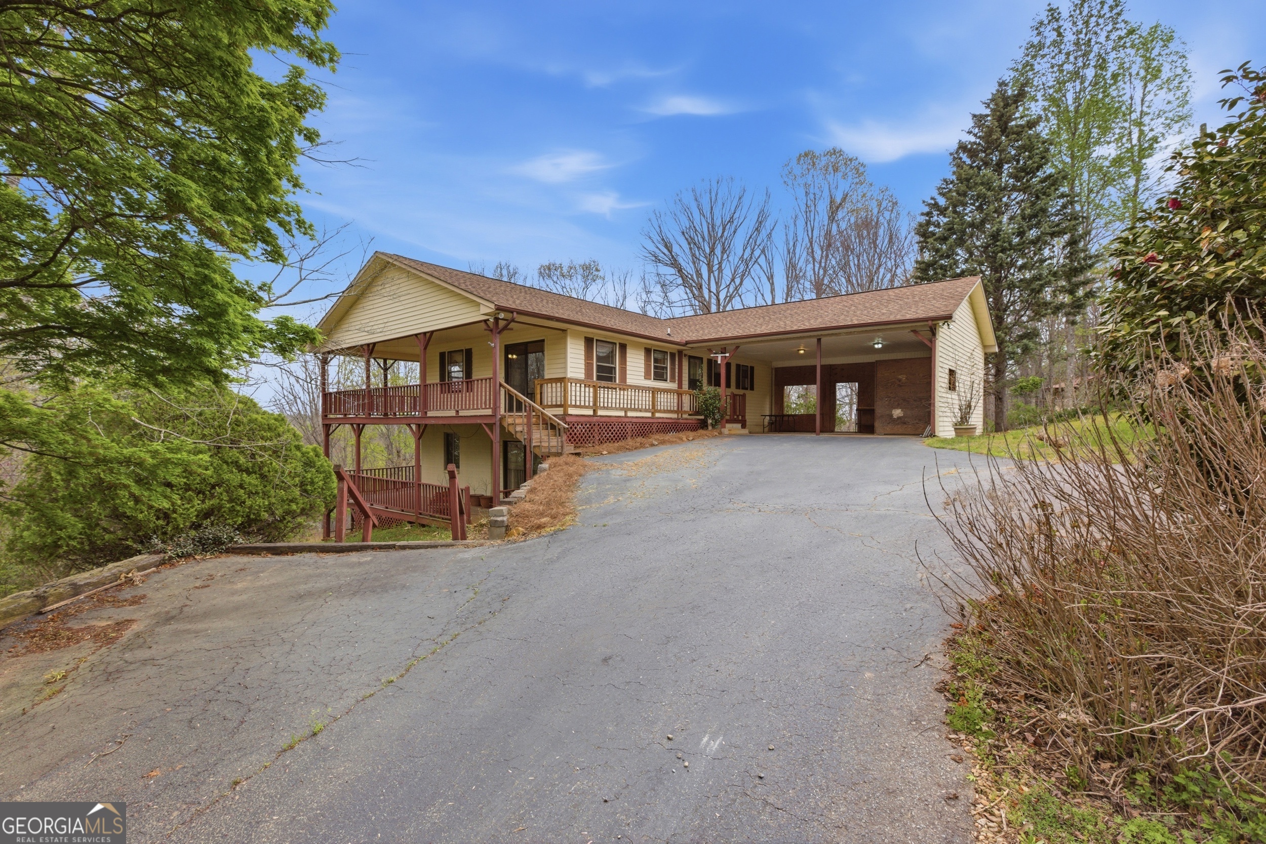 143 Copperhead Road Cornelia GA 30531