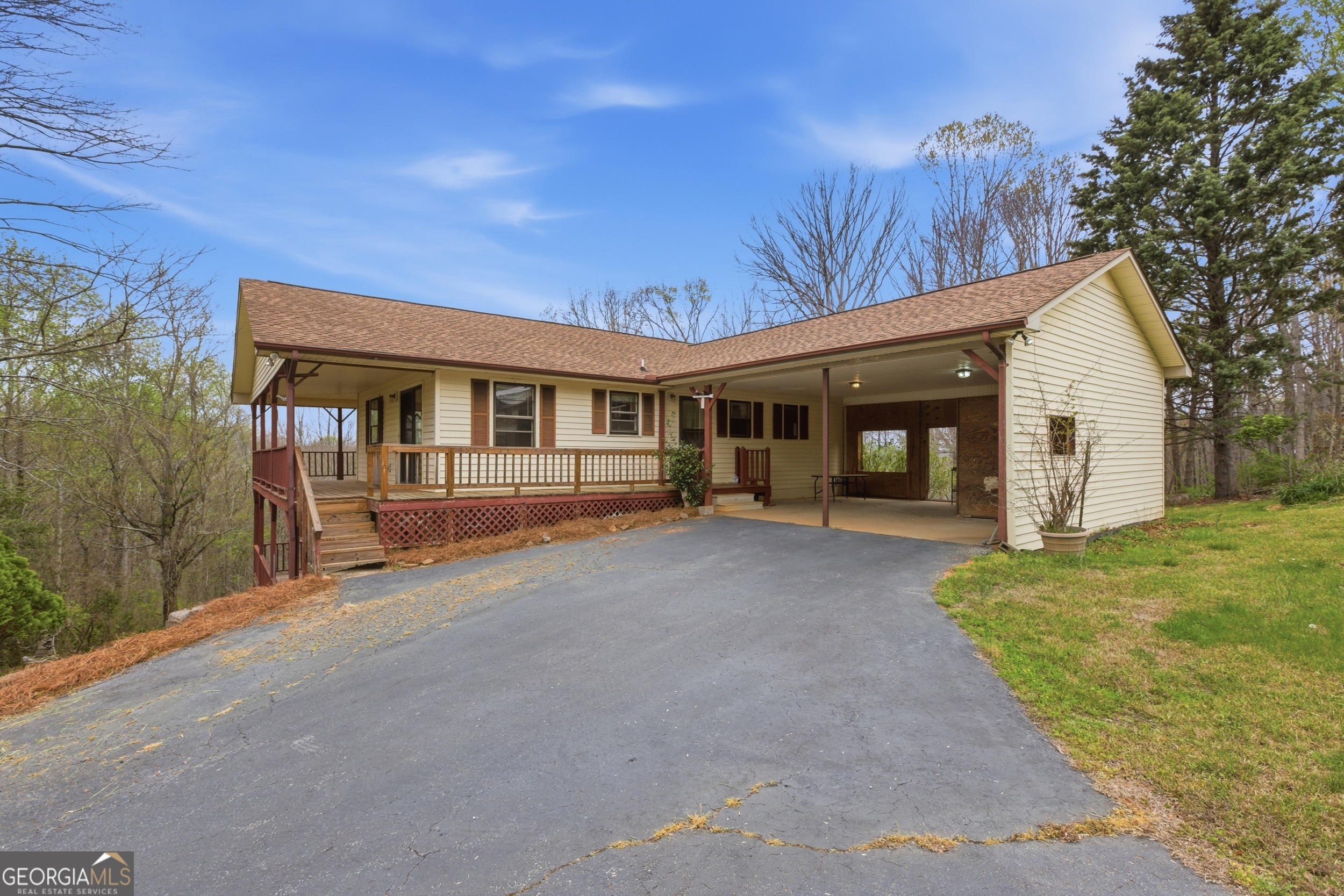 143 Copperhead Road Cornelia GA 30531