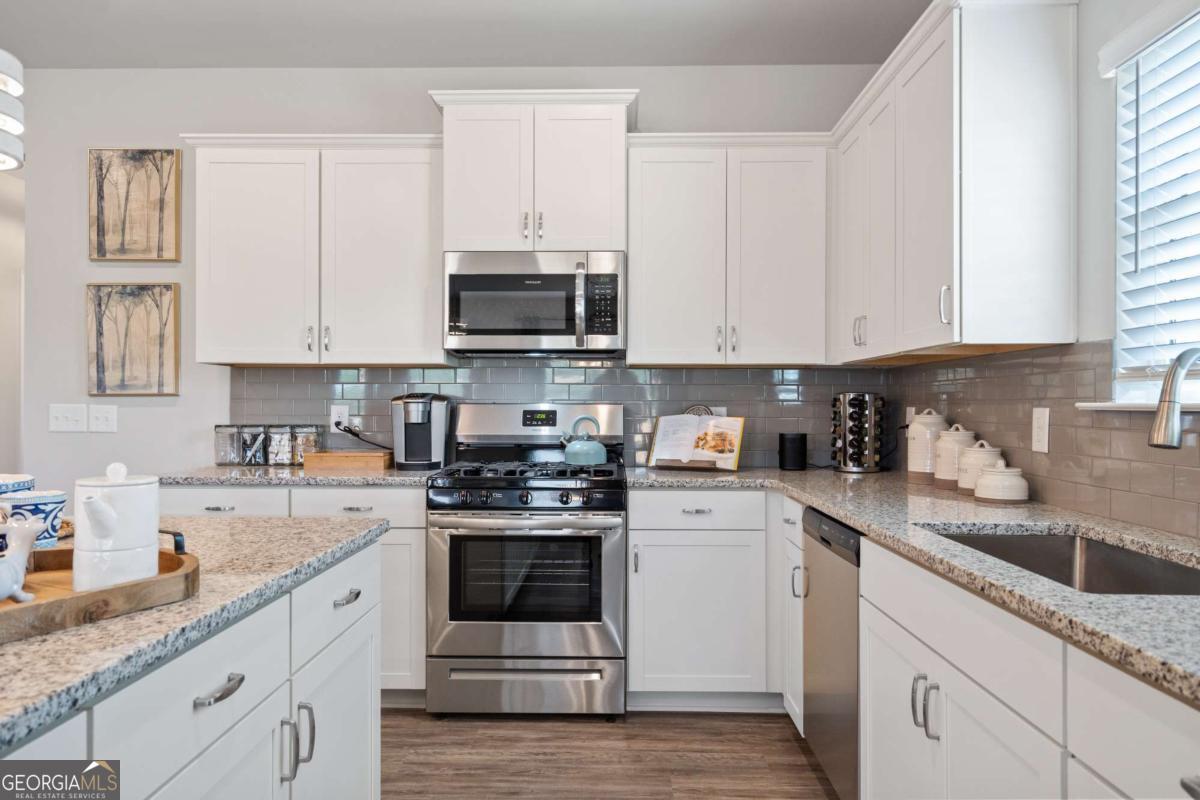424 Lamplight Drive Warner Robins GA 31008