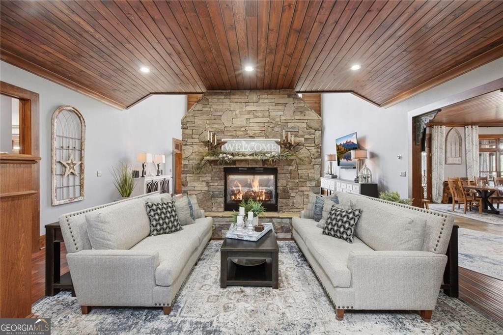 124 Wilderness Way Ellijay GA 30536