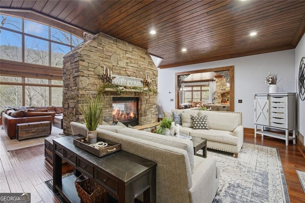 124 Wilderness Way Ellijay GA 30536