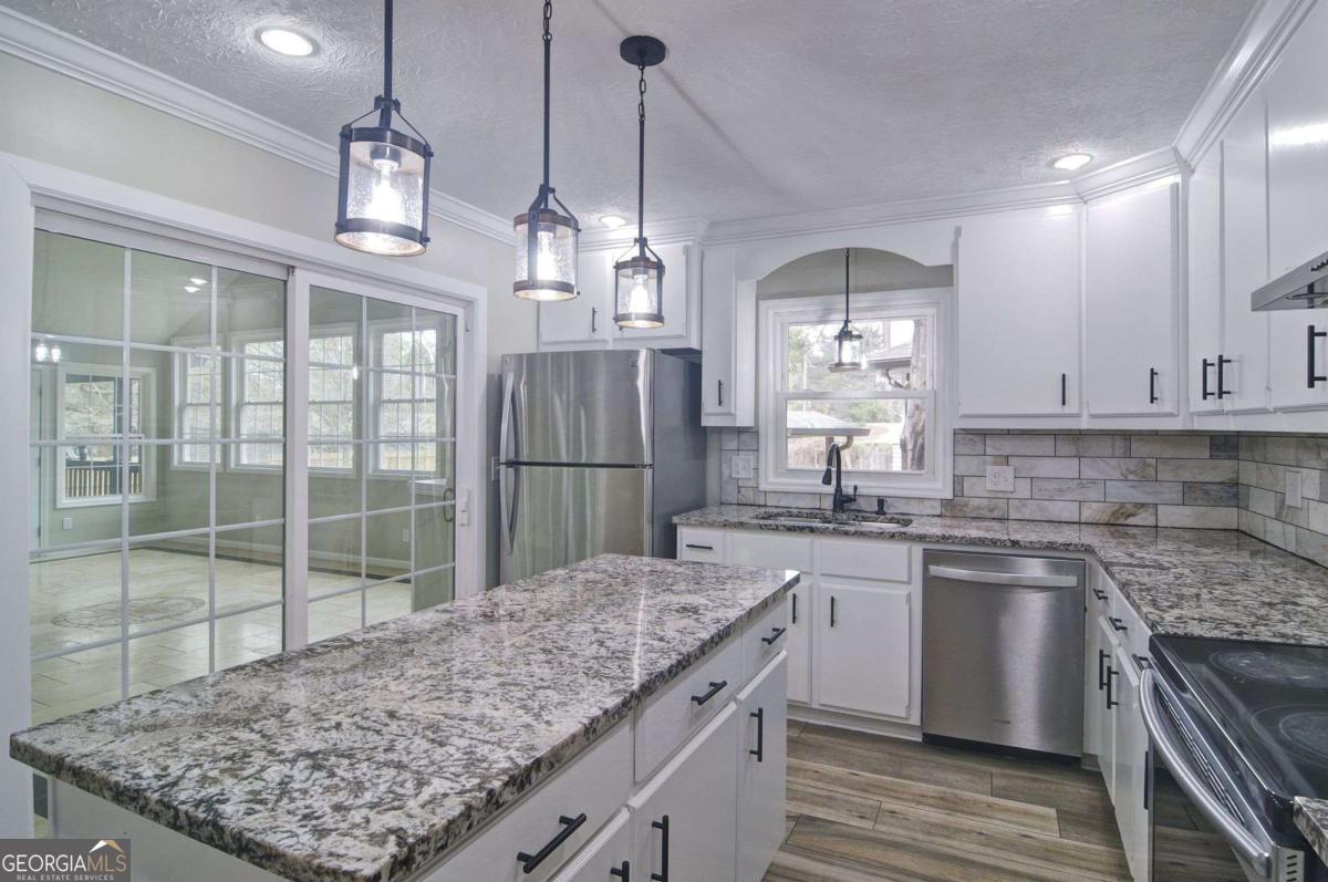 2890 Lakemont Place SW Marietta GA 30060