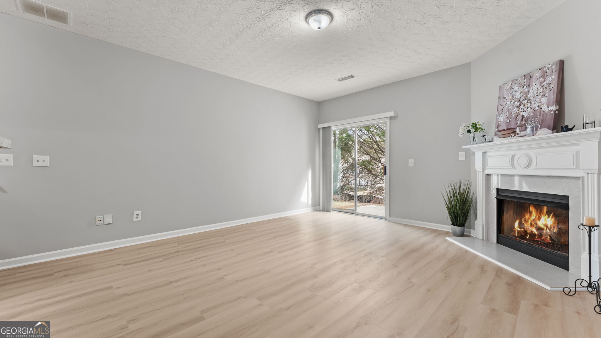 2743 Heathrow Drive Lawrenceville GA 30043