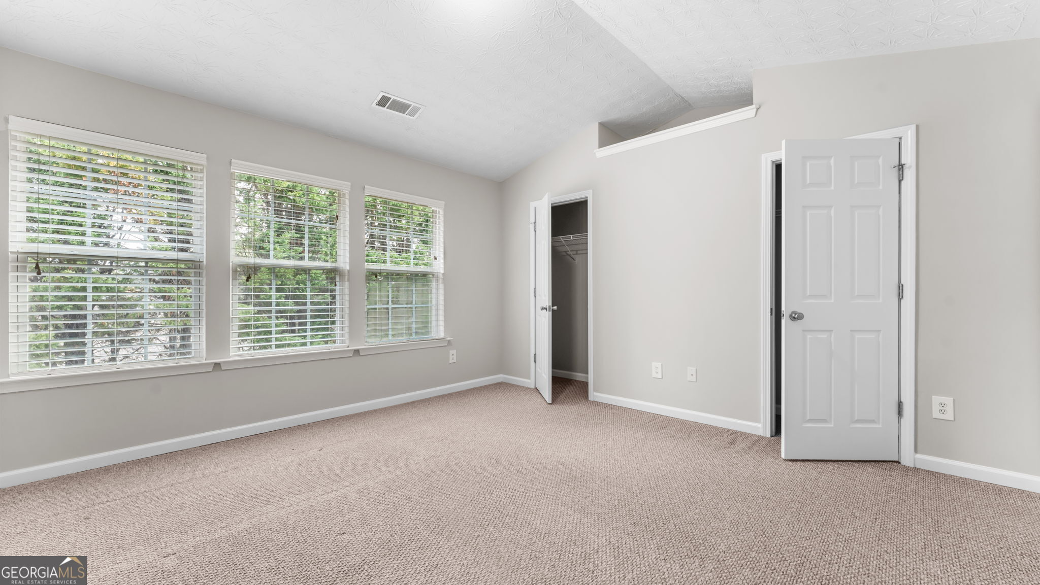 2743 Heathrow Drive Lawrenceville GA 30043