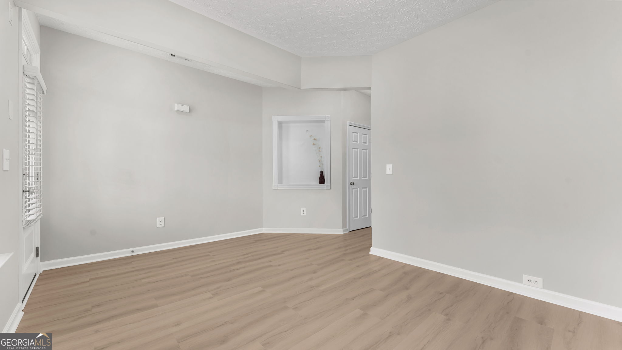 2743 Heathrow Drive Lawrenceville GA 30043