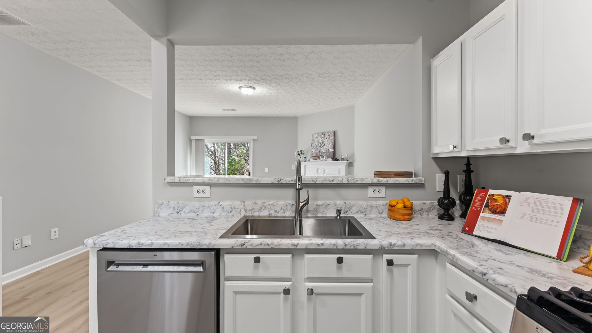 2743 Heathrow Drive Lawrenceville GA 30043
