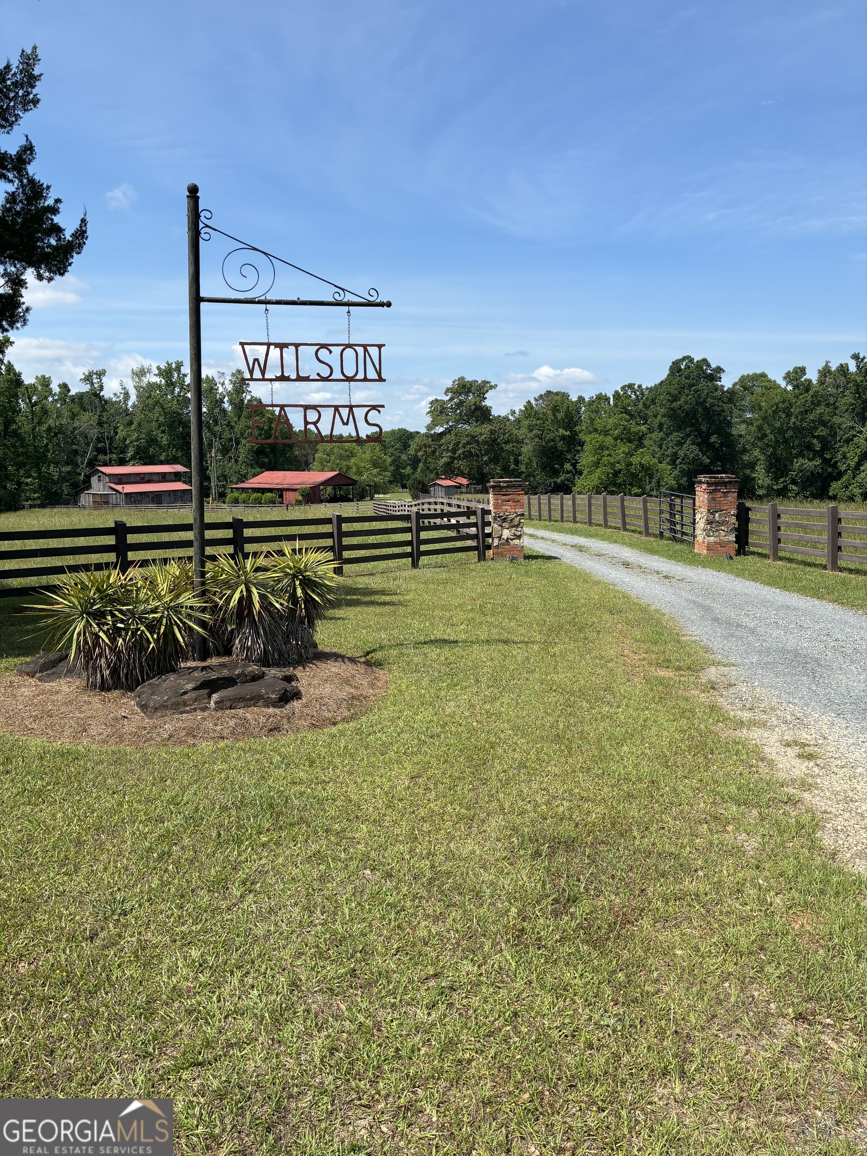 5645 Hwy 42 S. Forsyth GA 31029