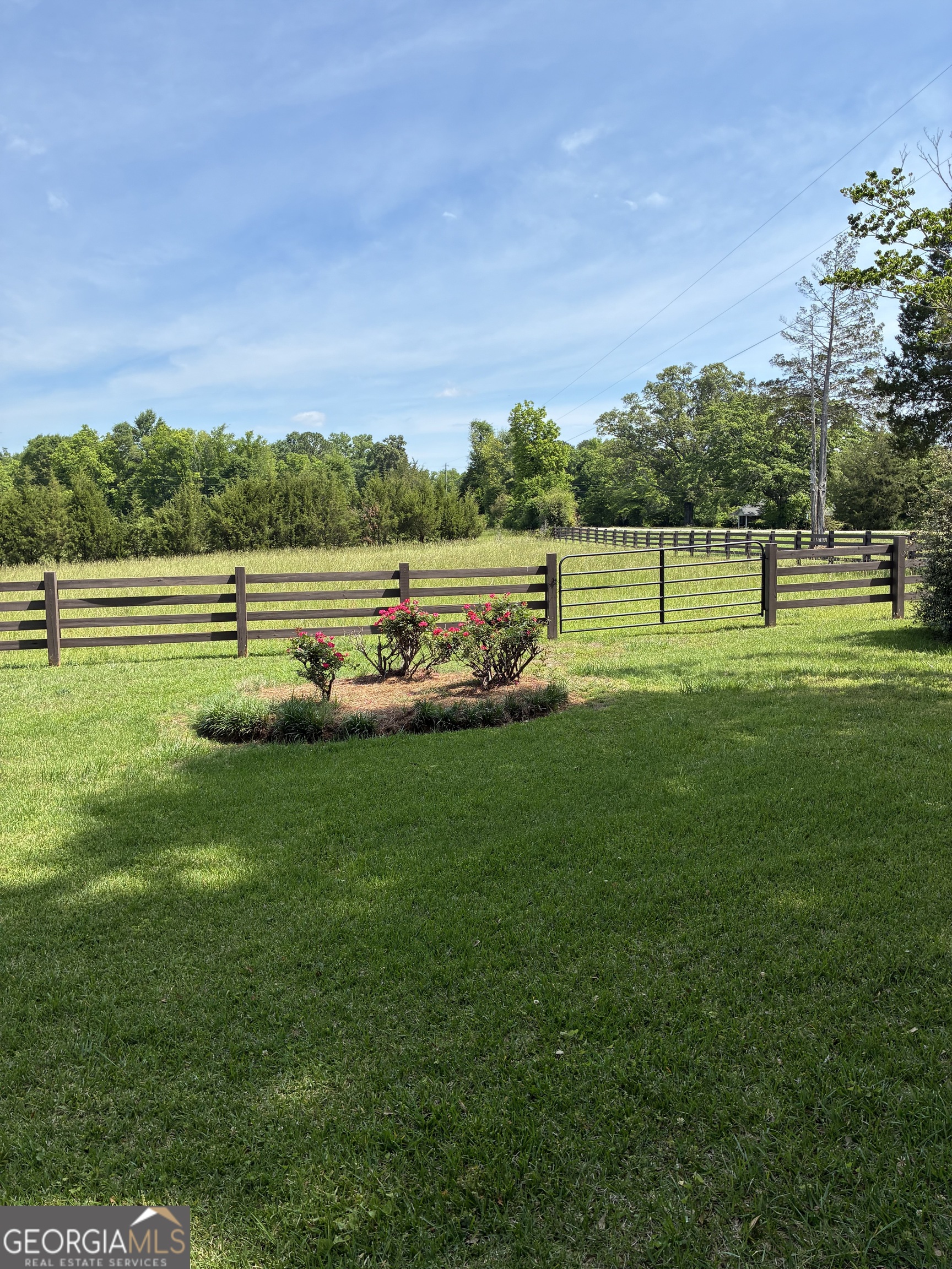 5645 Hwy 42 S. Forsyth GA 31029