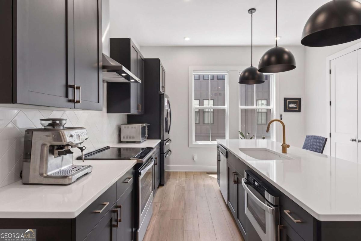 913 Brees Court Atlanta GA 30318