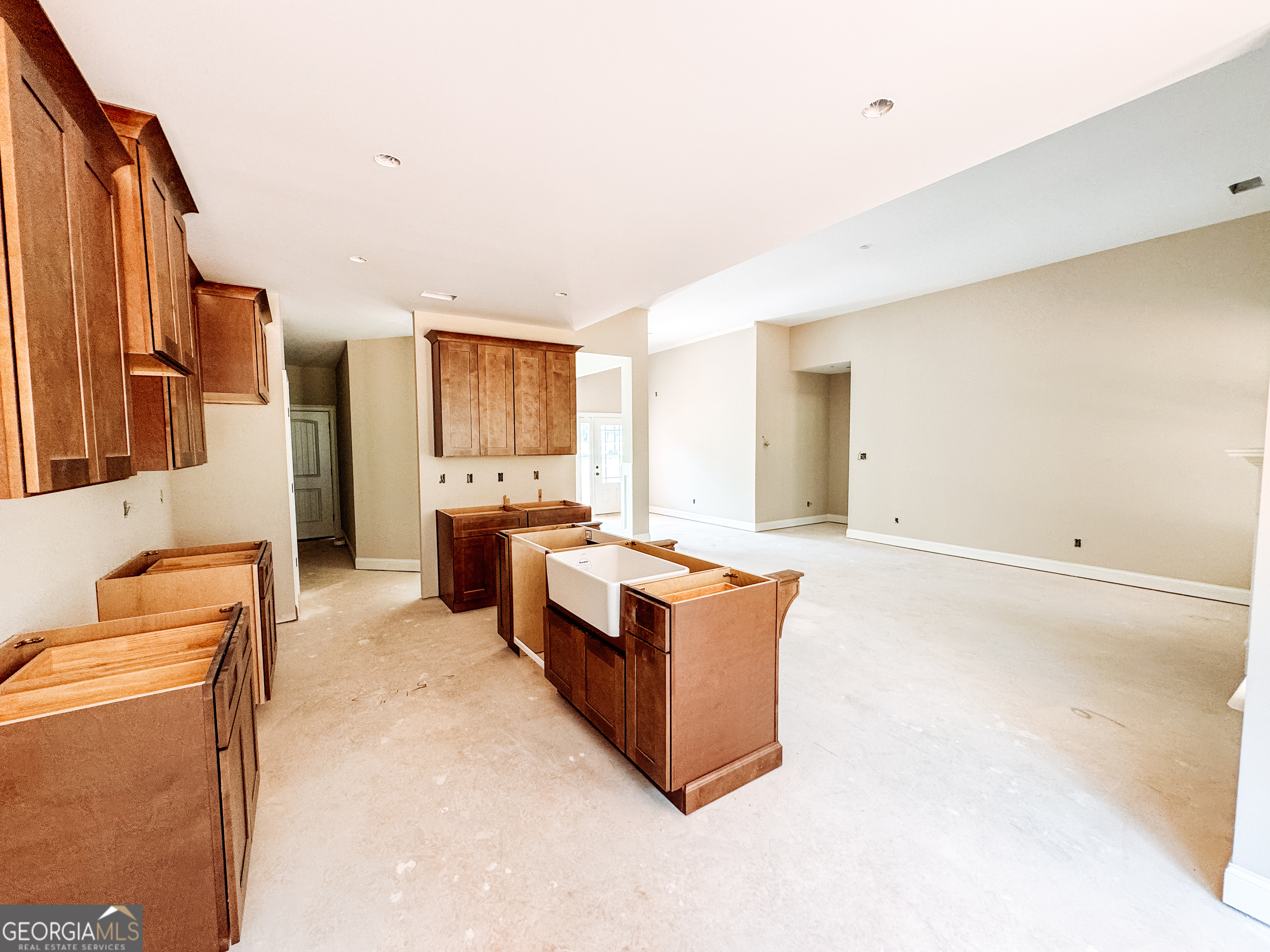 41 Commanche Circle Williamson GA 30292