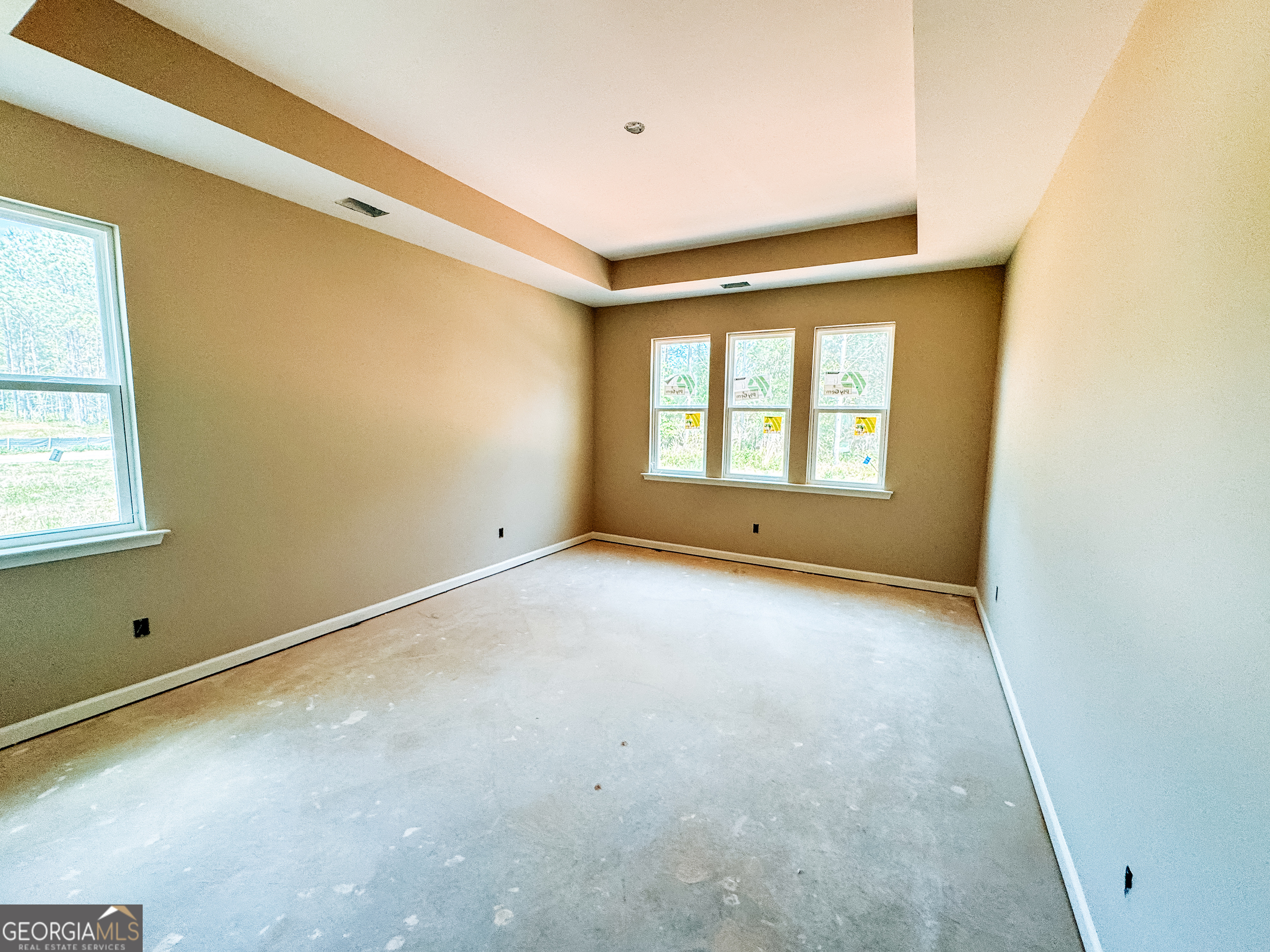 41 Commanche Circle Williamson GA 30292