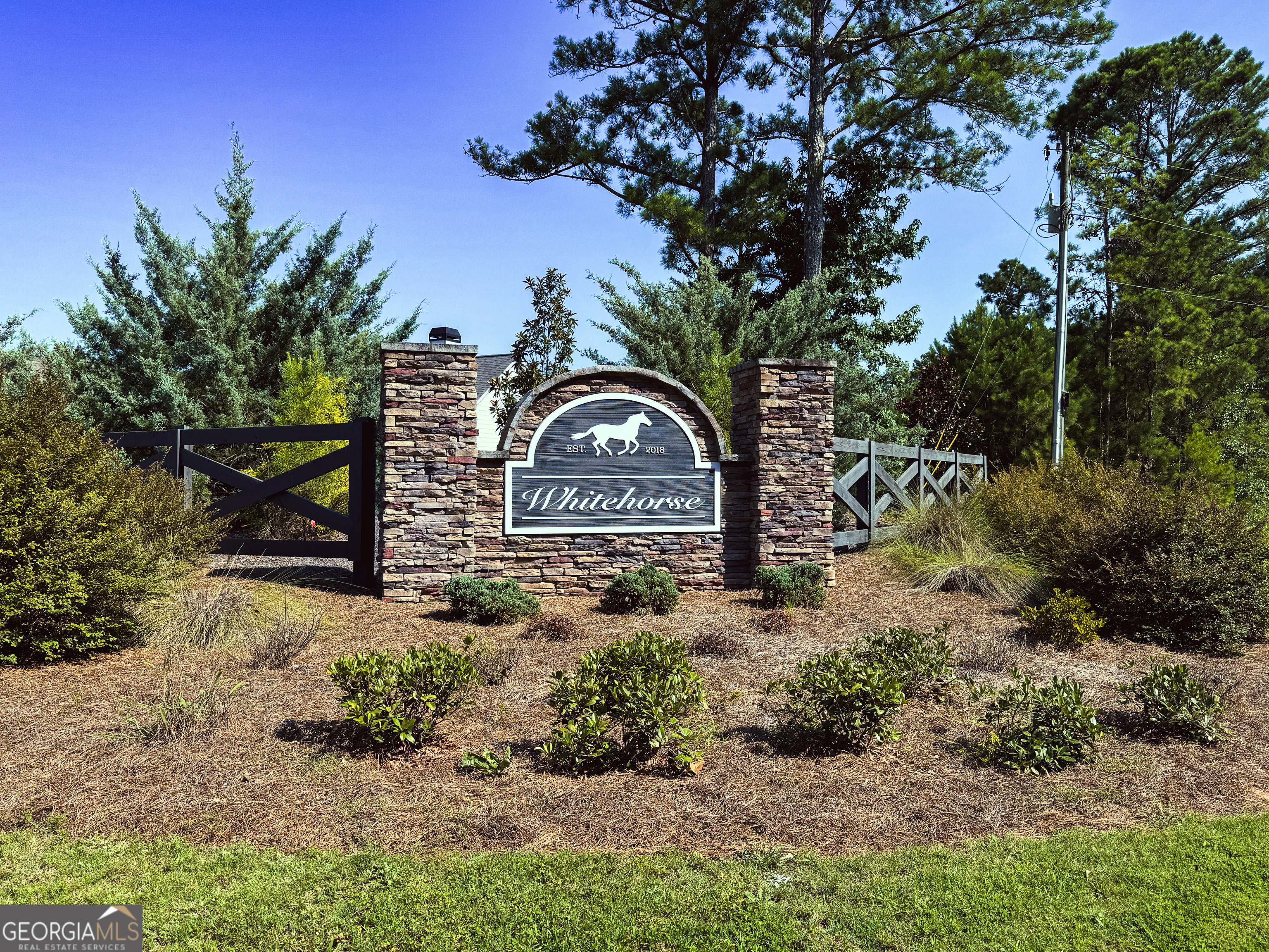 41 Commanche Circle Williamson GA 30292