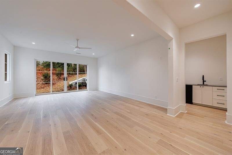 2983 Habersham Court NW Atlanta GA 30305