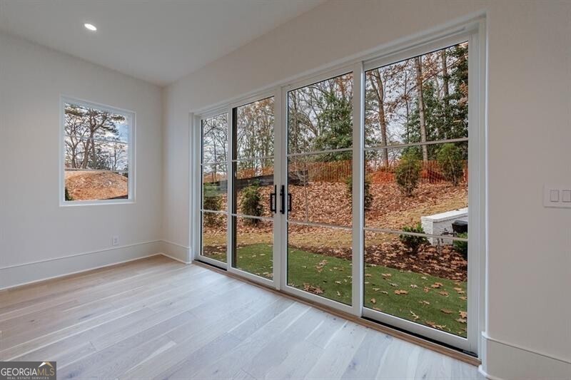 2983 Habersham Court NW Atlanta GA 30305