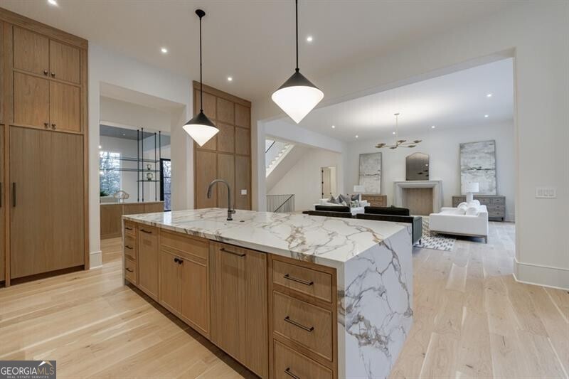 2983 Habersham Court NW Atlanta GA 30305