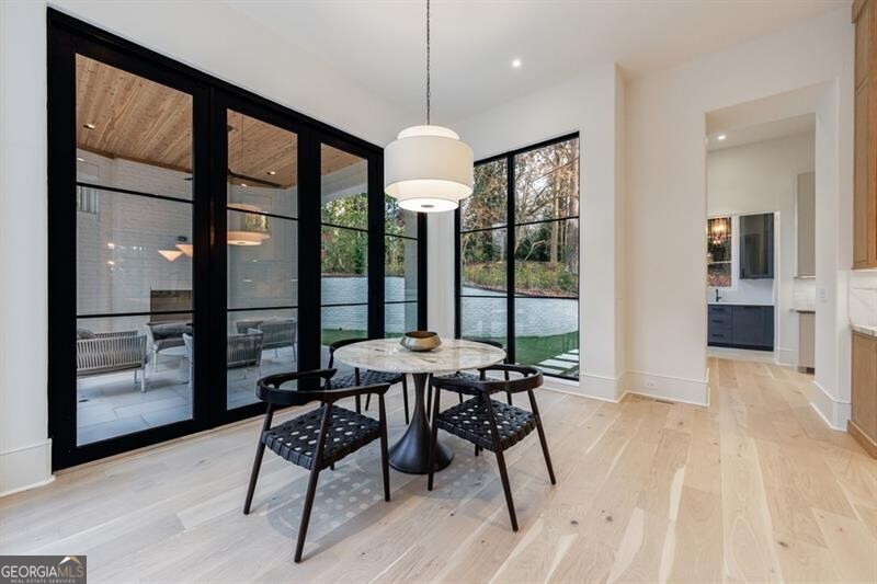 2983 Habersham Court NW Atlanta GA 30305