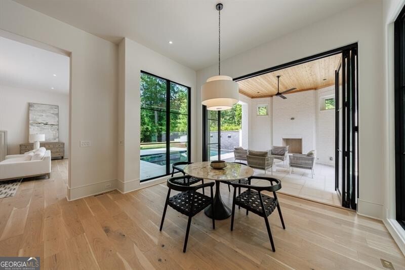 2983 Habersham Court NW Atlanta GA 30305