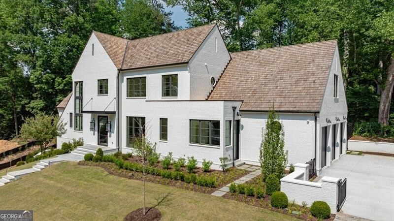 2983 Habersham Court NW Atlanta GA 30305