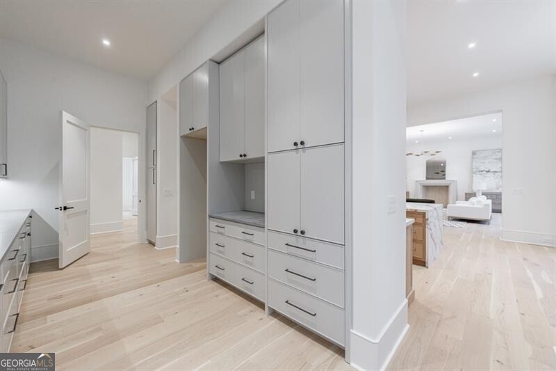 2983 Habersham Court NW Atlanta GA 30305