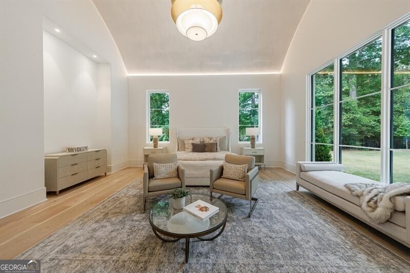 2983 Habersham Court NW Atlanta GA 30305