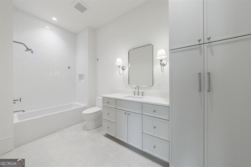 2983 Habersham Court NW Atlanta GA 30305