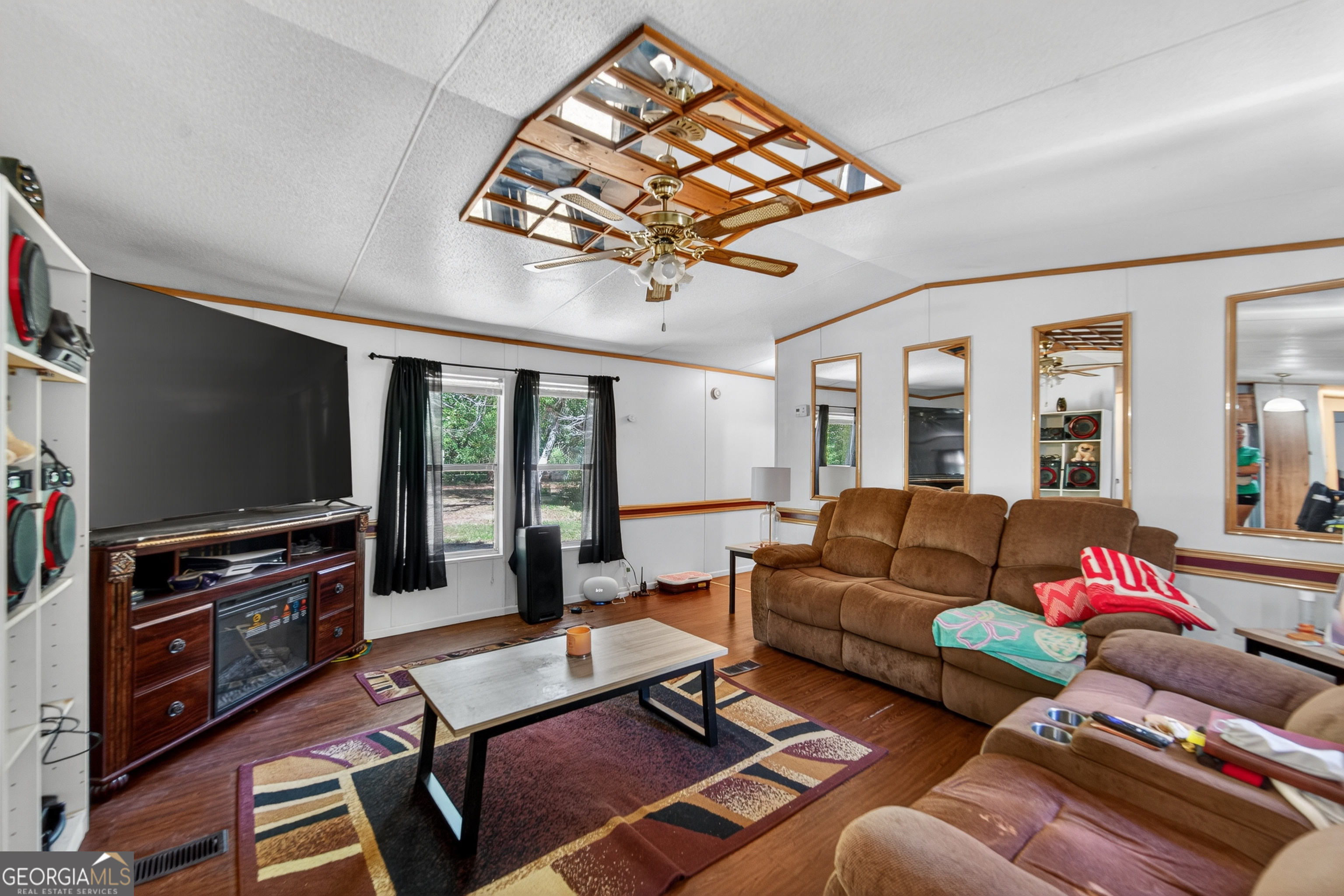 1945 Blackwell Street Waycross GA 31503
